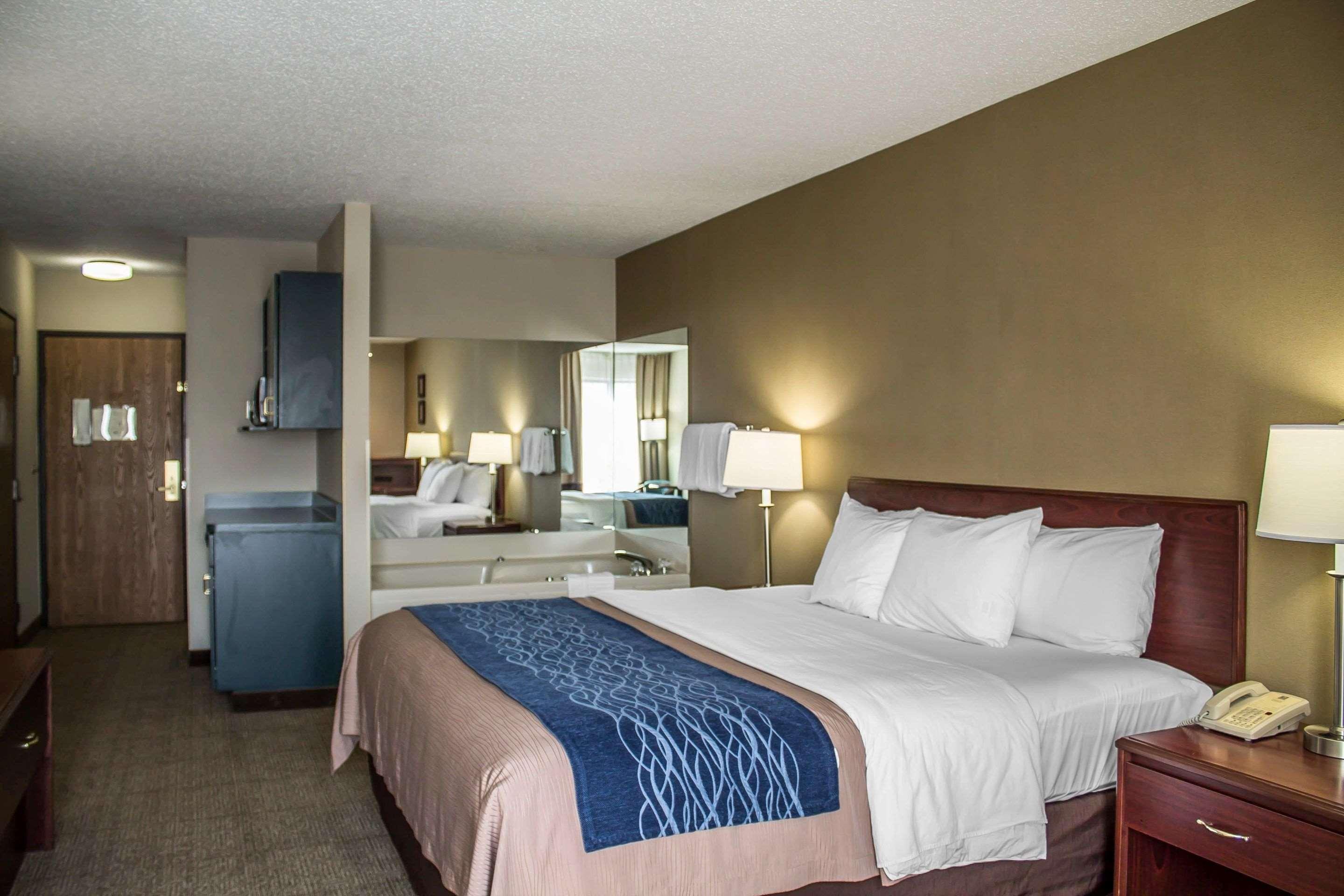 Comfort Inn Cambridge Exteriör bild